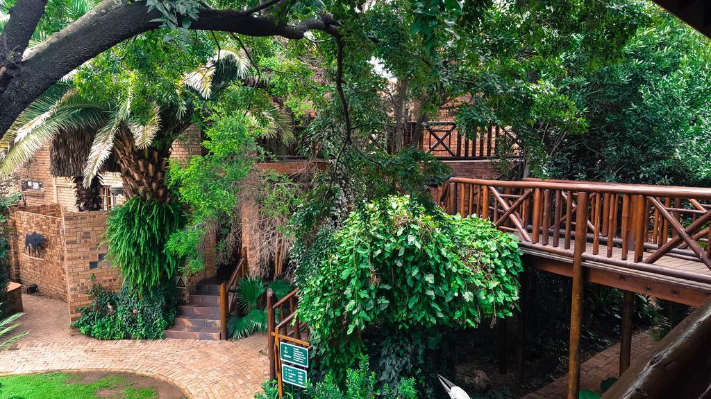 Aark Guest Lodge Vanderbijlpark Exterior foto