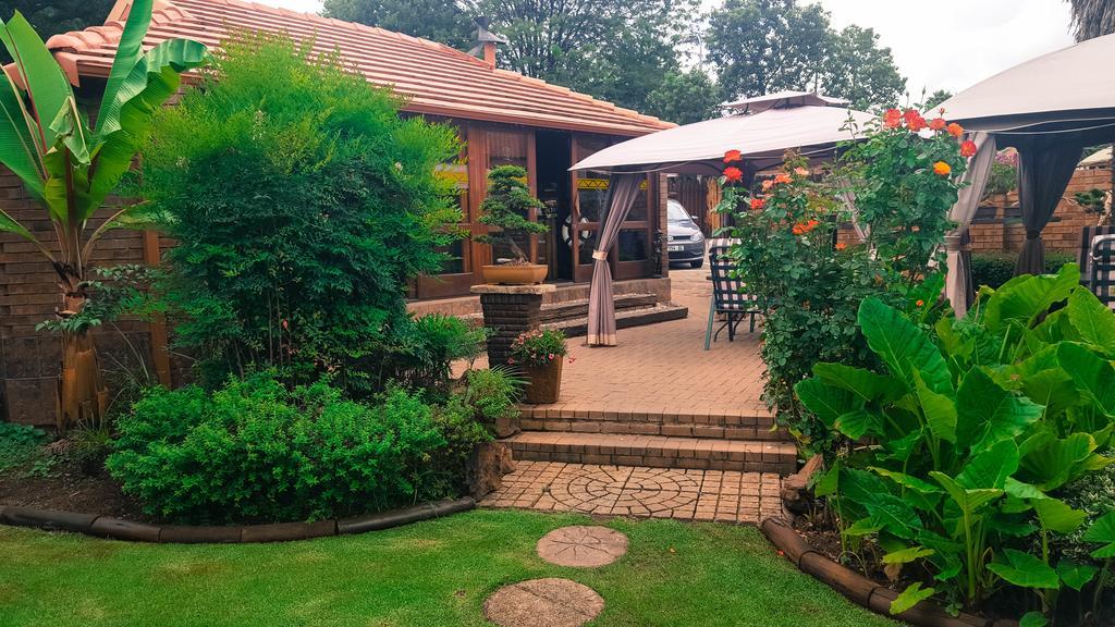 Aark Guest Lodge Vanderbijlpark Exterior foto